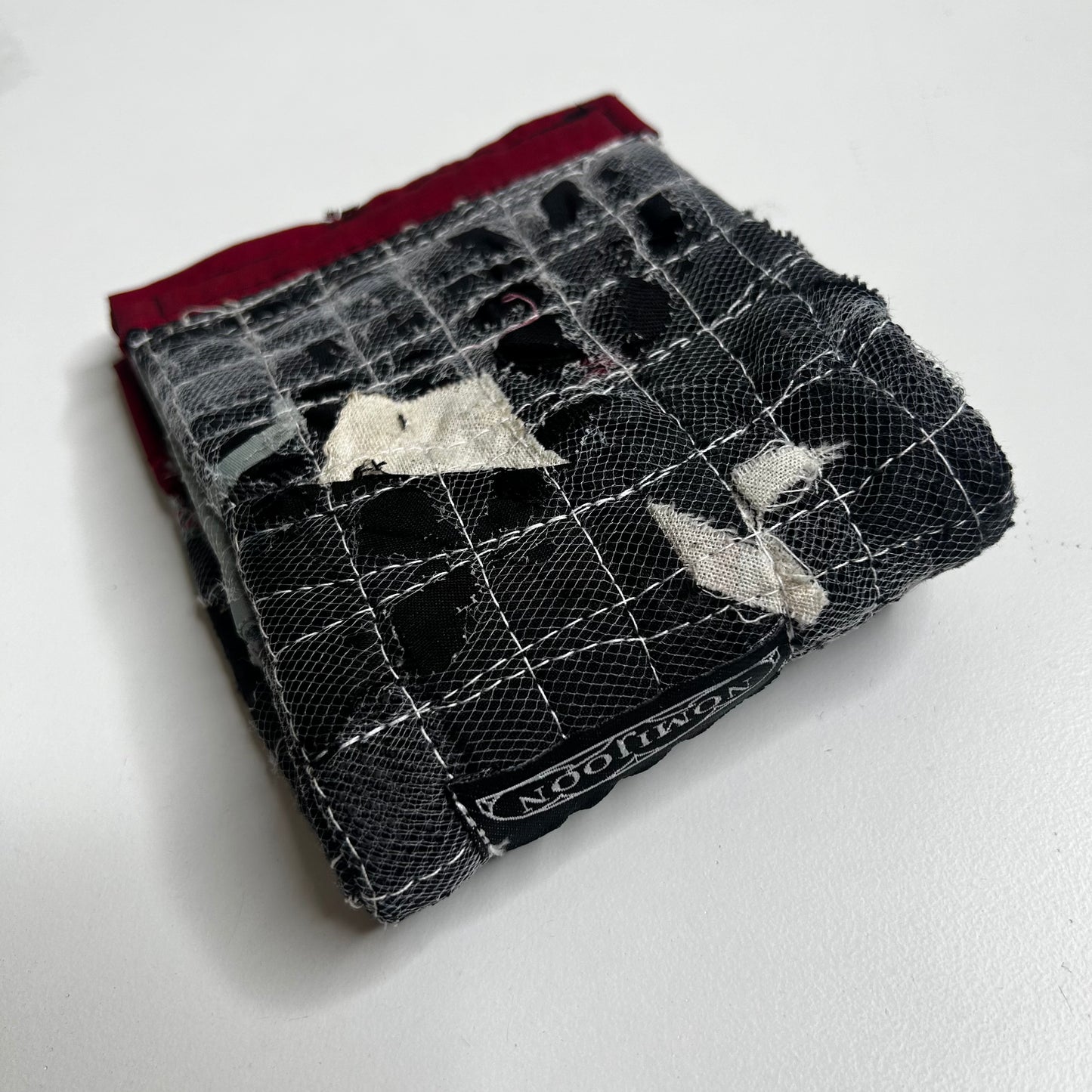 Decay wallet 2/7