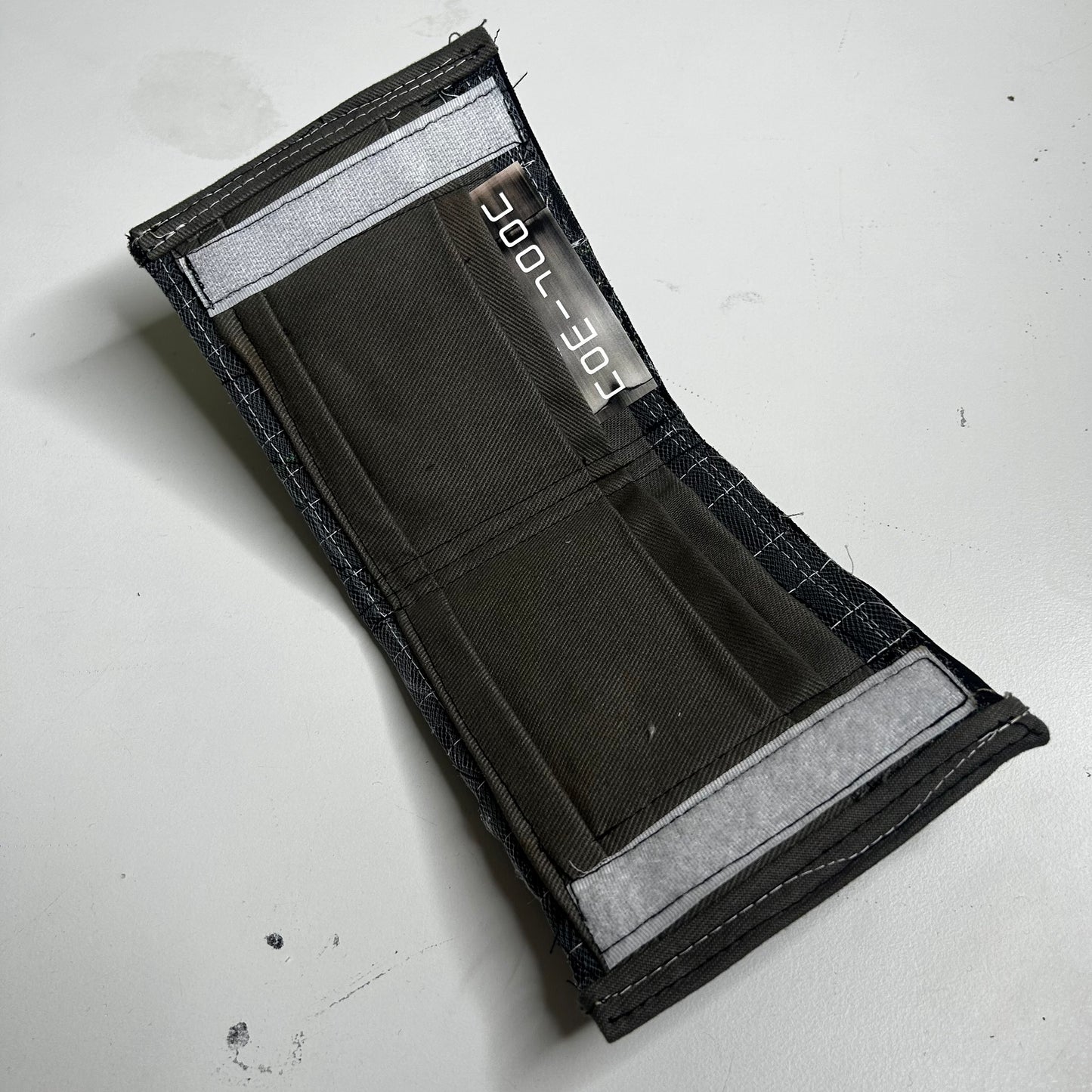 Decay wallet 5/7